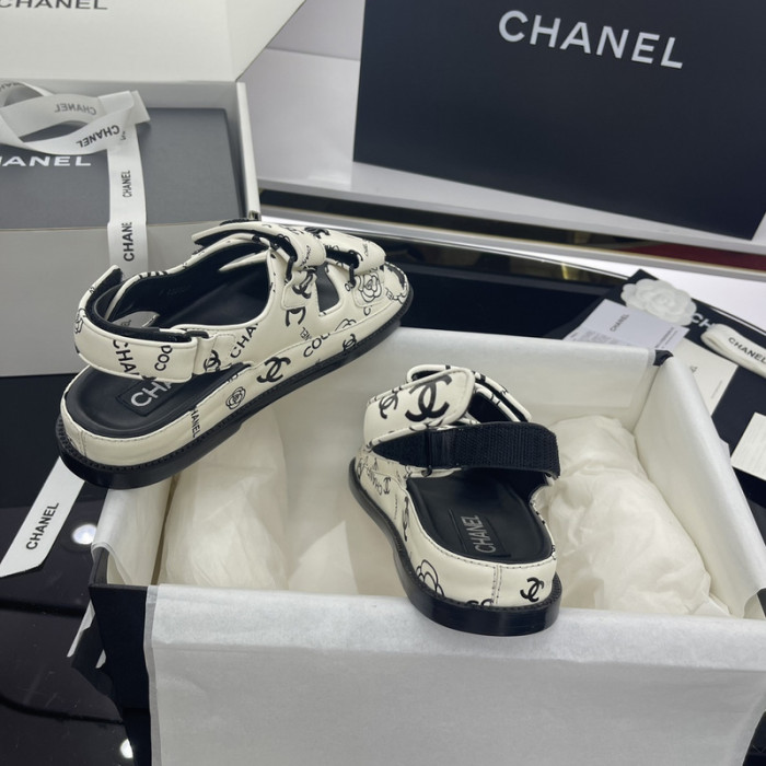 chane* sandal28
