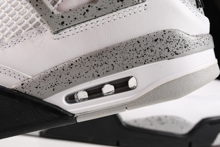 air jordan 4 og “white cement” 840606-192