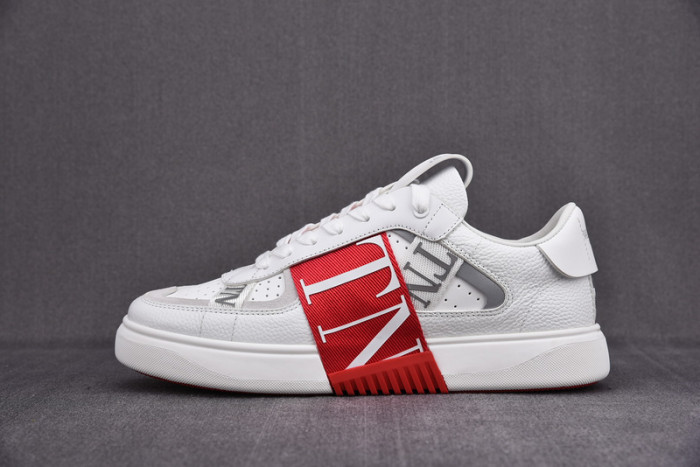 v*lentino garavani white vl7n sneakers m237007