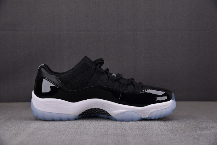air jordan 11 low 