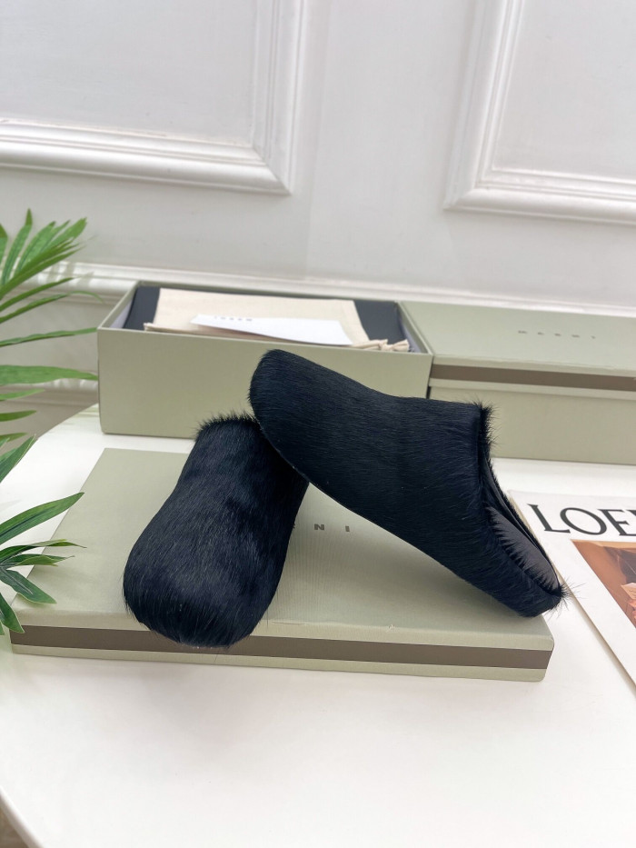 black long hair calfskin fussbett sabot mar01