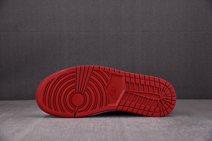 air jordan 1 low og "black toe" cz0790-106