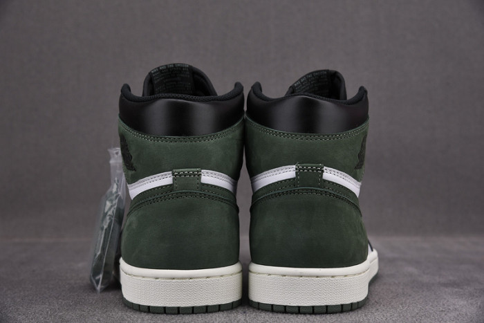air jordan 1 retro high og "clay green" 555088-135