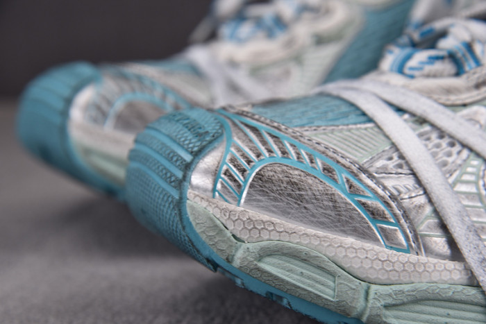 Ba*len*cia*ga phantom sneaker w3xl54095