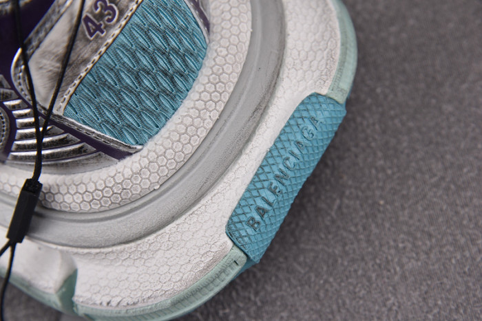 Ba*len*cia*ga phantom sneaker w3xl54095