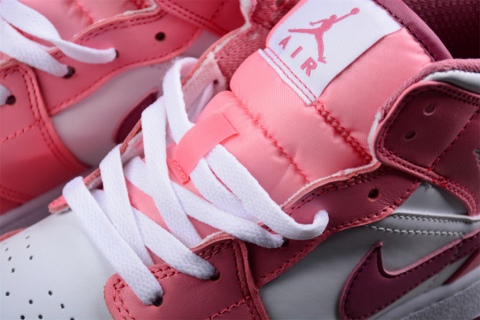 air jordan 1 mid valentine