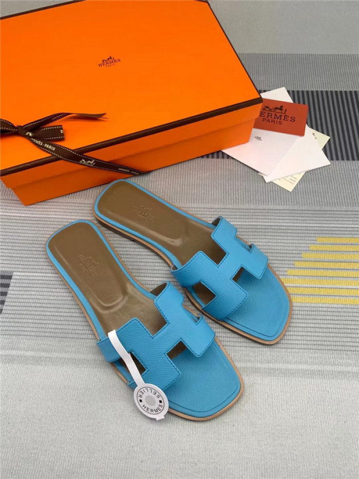 herme* sandal h30