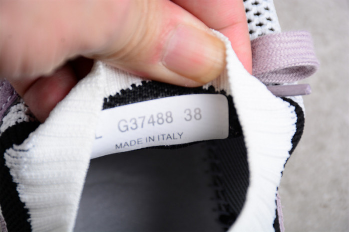 chane* snekaers c0000010