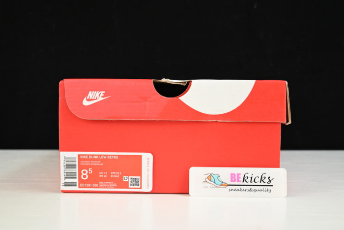 nike dunk low championship red dd1391-600