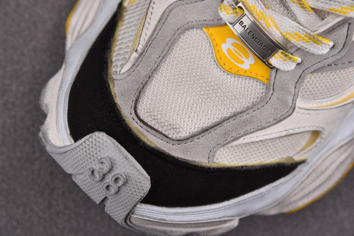 cargo sneaker grey black yellow 784341w2mv11170