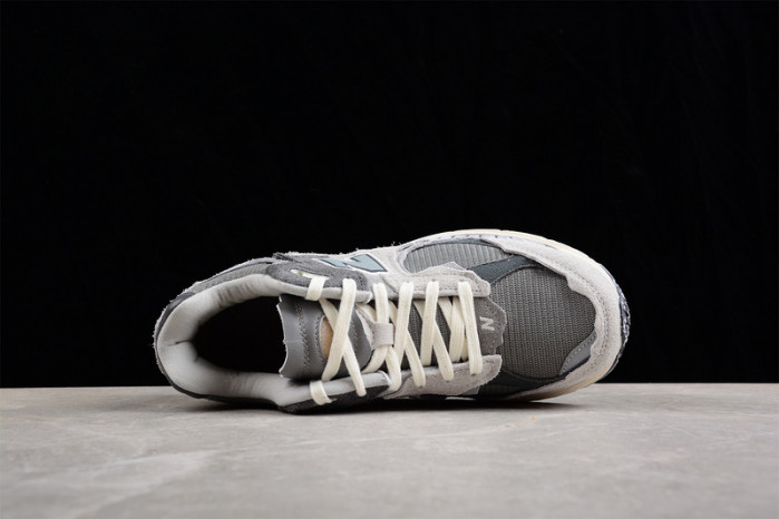 new balance 2002r protection pack rain cloud m2002rda