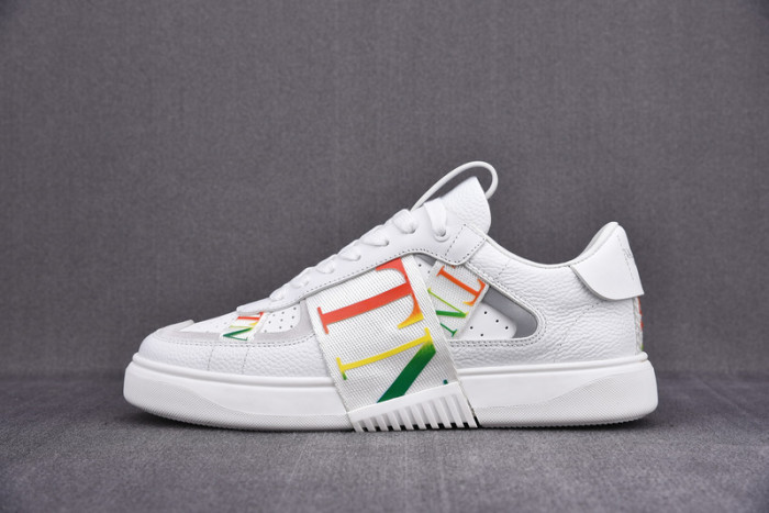 v*lentino garavani white vl7n sneakers m237001