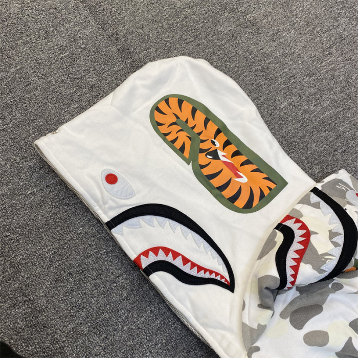bape hoodie b3