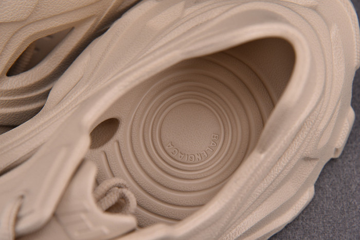 balenciag* hd lace-up sneaker w3ces9300