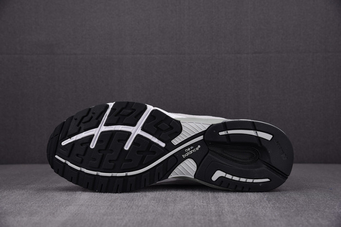 new balance 993 miusa grey mr993gl