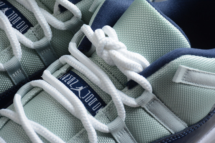 air jordan 11 retro low georgetown 528895-007