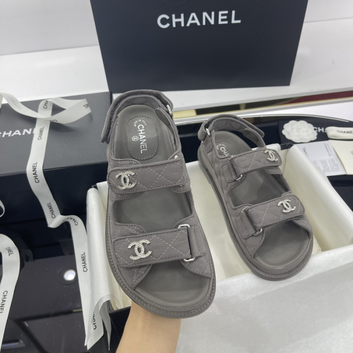 chane* sandal22