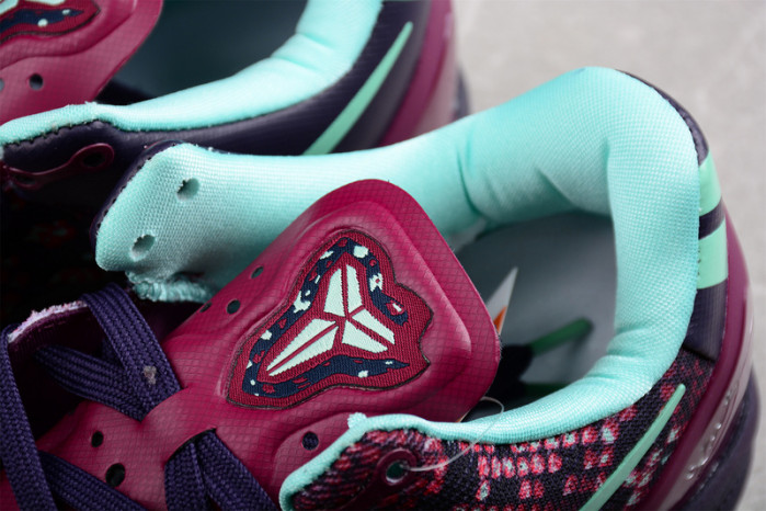 nike kobe 8 pit viper 555035-502