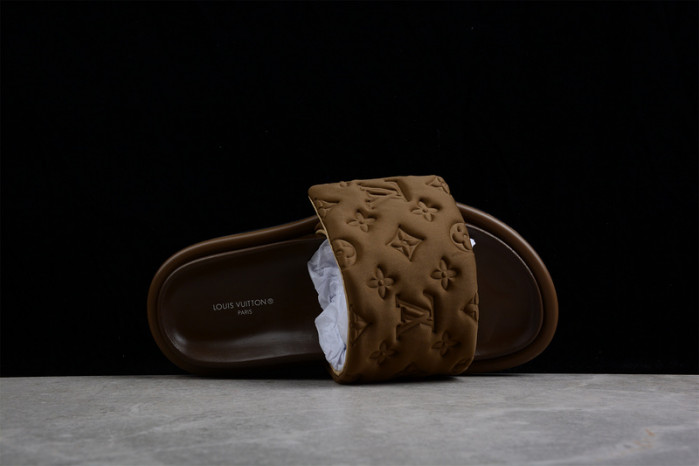 l&v slipper brown 19