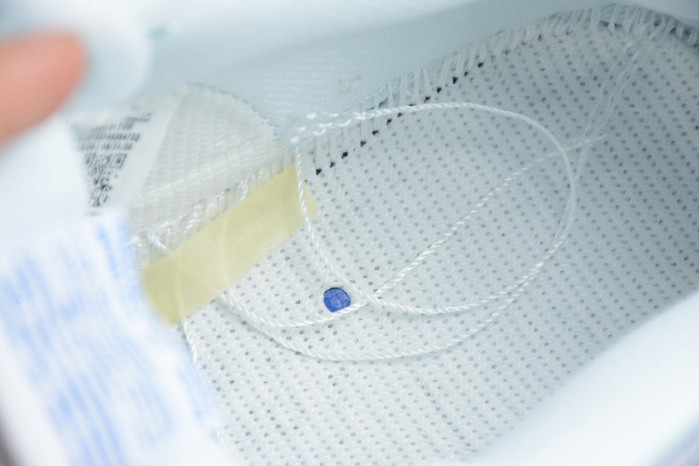 nike sb dunk low premium white game royal cj6884-100