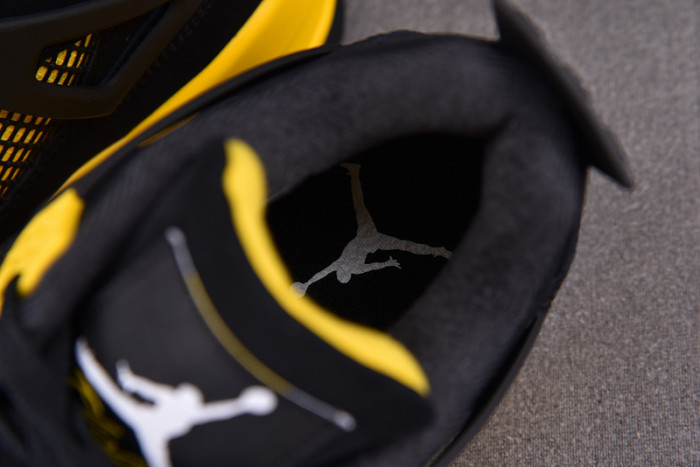 air jordan 4 retro "thunder" dh6927-017
