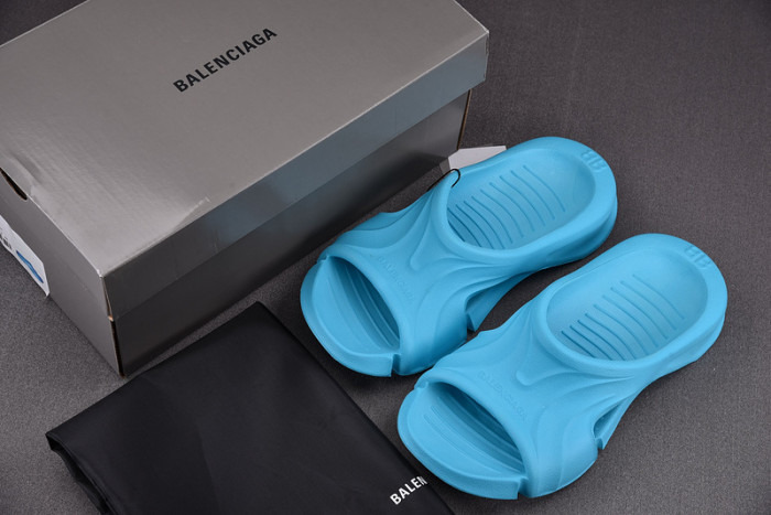 balenciag* sandal 15