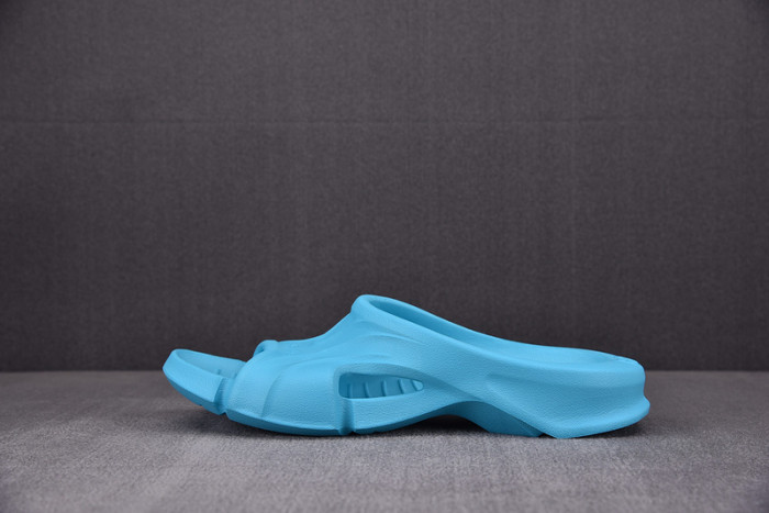 balenciag* sandal 15