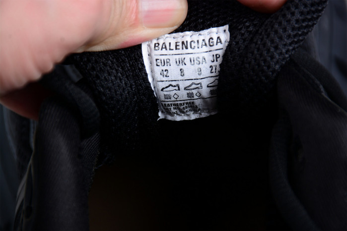 Ba*len*cia*ga defender rubber platform sneakers w2ra61000