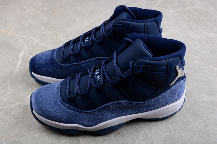 air jordan 11 velvet “midnight navy” ar0715-441