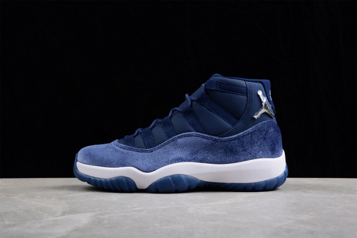 air jordan 11 velvet “midnight navy” ar0715-441