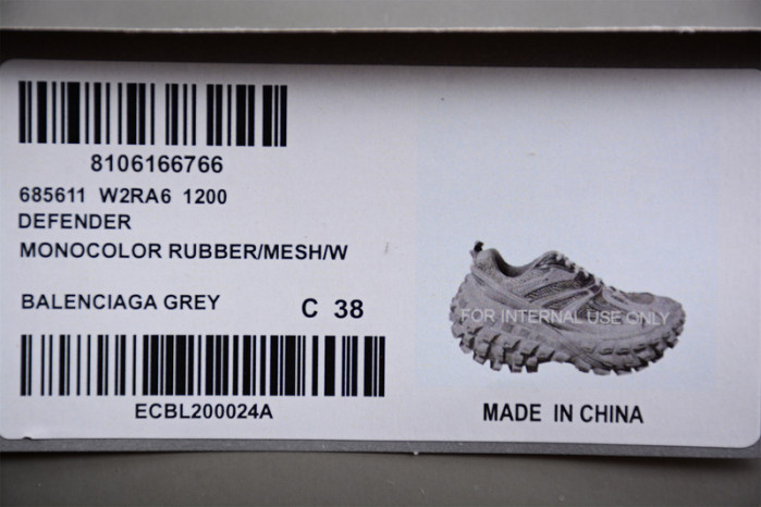 Ba*len*cia*ga defender rubber platform sneakers w2ra61200