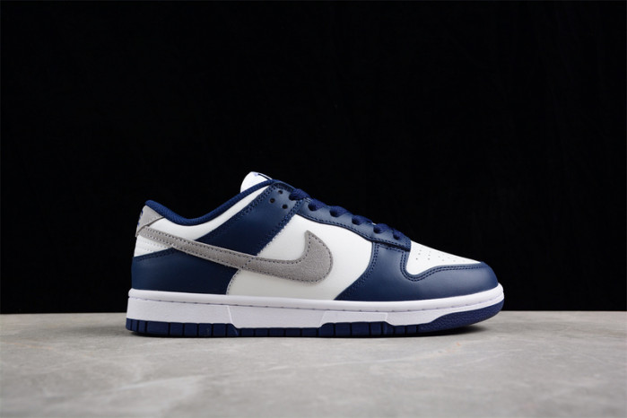 nike dunk low summit white midnight navy fd9749-400