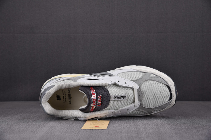 new balance 990v3 miusa teddy santis sea salt m990al3